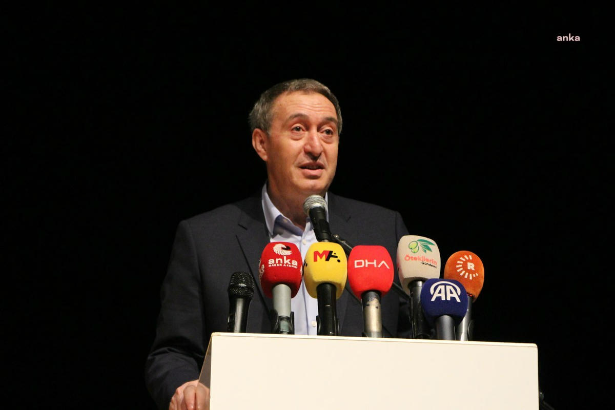 Bakırhan: Öcalan tarihi bir çağrı yapmaya hazırlanıyor